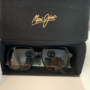 Maui Jim Sunglasses “LITTLE BELL”